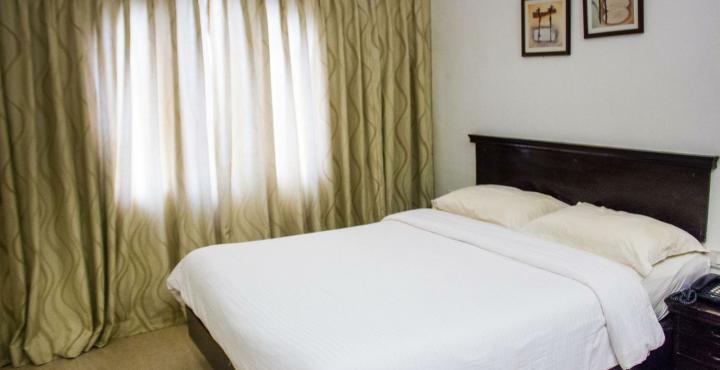 Calangute Grande Hotel Bagian luar foto