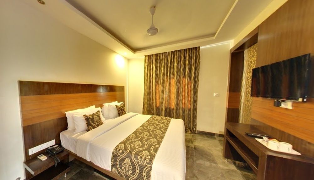 Calangute Grande Hotel Bagian luar foto